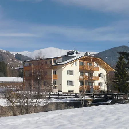 Hotel Heidi 3*