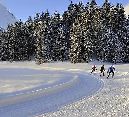 Heidi Hotel 3*